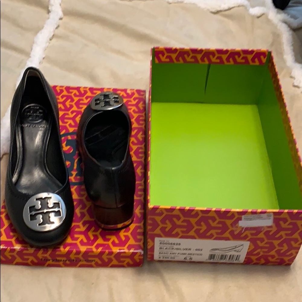 Tory Burch Amy Pump size 5.5